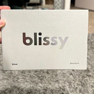 NEW Blissy Mulberry Silk pillowcase